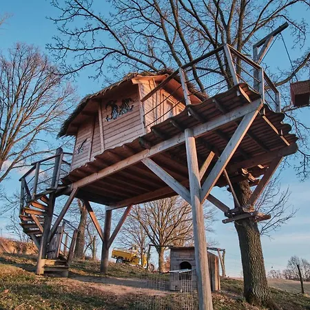 Treehouse Kremilek Gerendaház *
