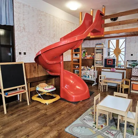 Gerendaház Treehouse Kremilek