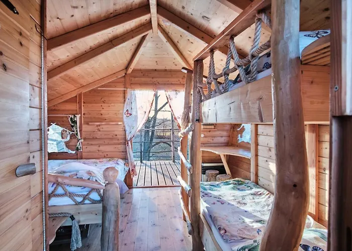 Alojamento de Turismo Selvagem Treehouse Křemílek *